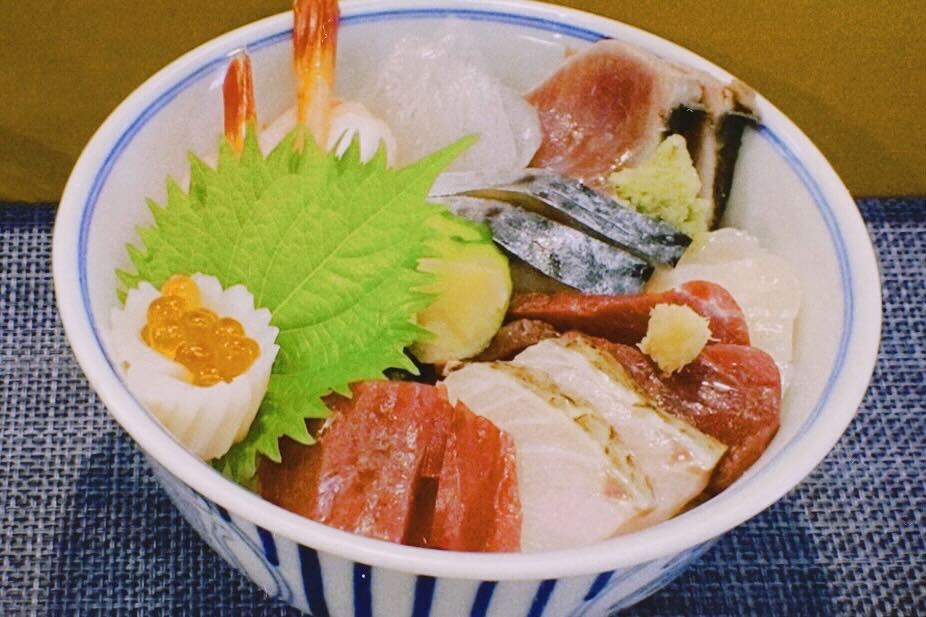 すしほうらいの海鮮丼