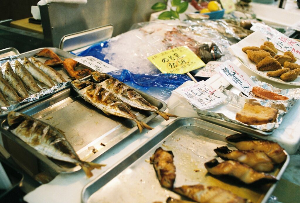 古川鮮魚に並ぶ魚